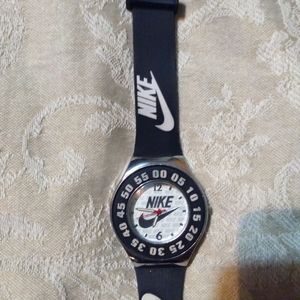 Nike watch just do it